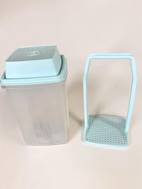 Vintage Tupperware Fridge Container Colander Insert Storage